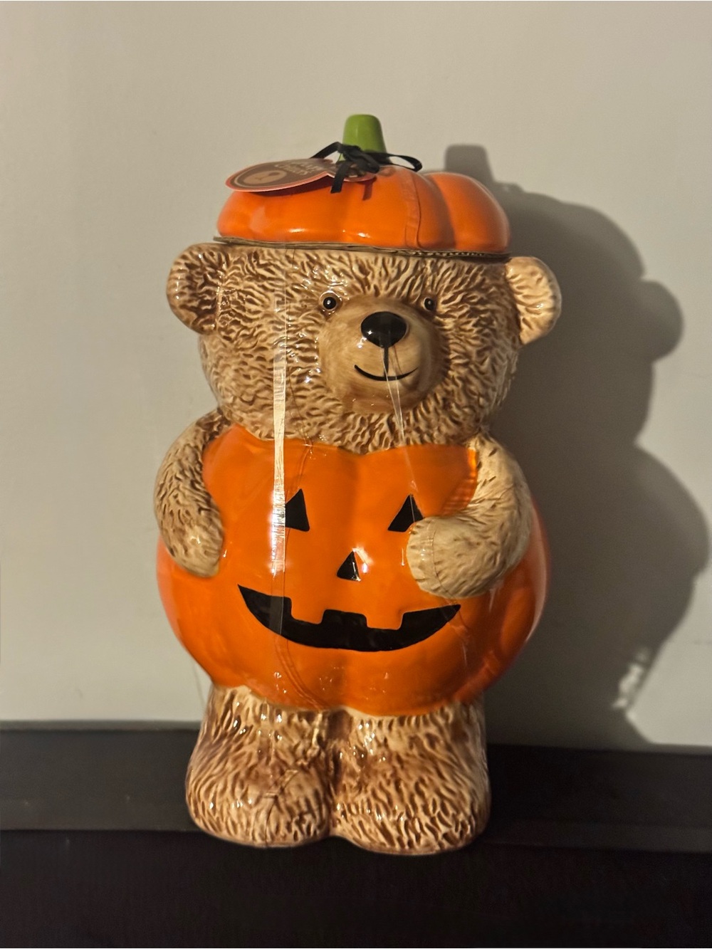 Creepy critters Brown Bear Pumpkin Cookie Jar - Orange Halloween Bear ceramic - Picture 6 of 10